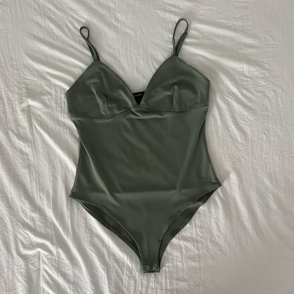 Forever 21 Bodysuit Size XL